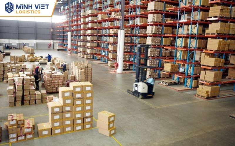 Lập lịch chuyển kho theo từng giai đoạn để kiểm soát tiến độ